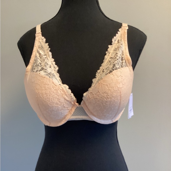 3/$20 36B Auden Plunge Coverage push-up bra - Picture 4 of 14